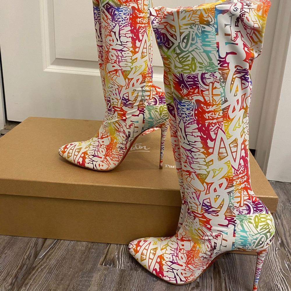 Gravitissima 100 Lycra thigh high multi colored boot. - Picture 2 of 4